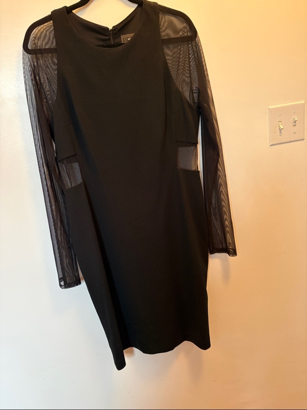 Vera Wang Black Long-Sleeve Mesh Panel Dress